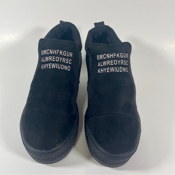 Letter sneakers, wedge style, US size 8.5 - Picture 3 of 7